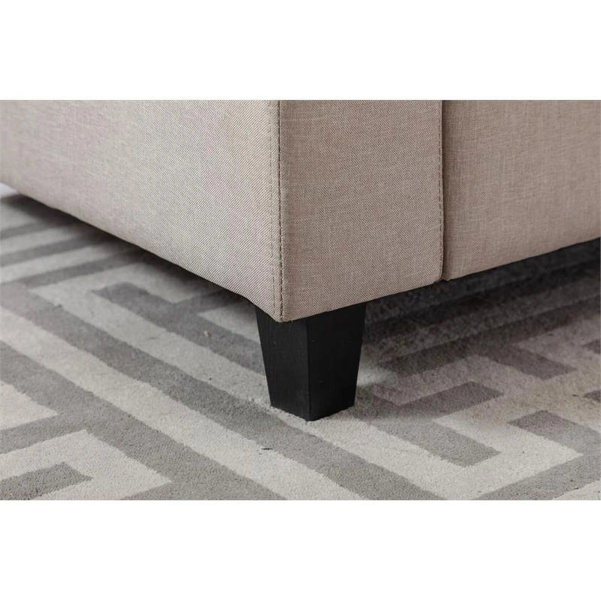 Beige Fabric Reversible Sectional Sofa Chaise D785328