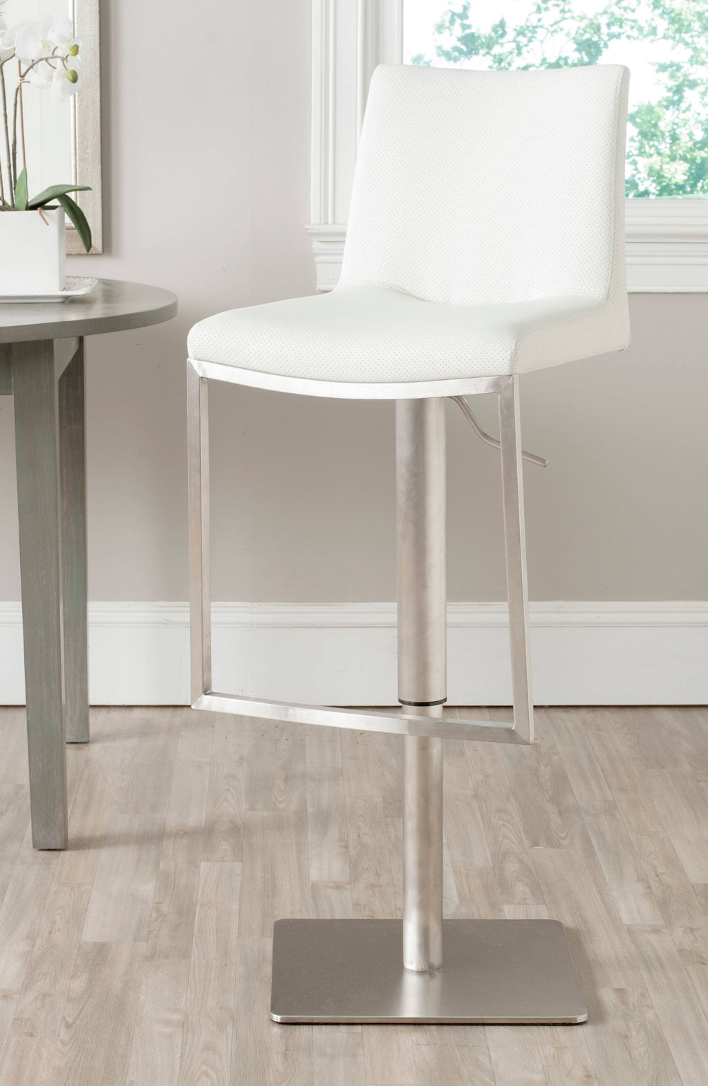 Grey Swivel Bar Stool D15455