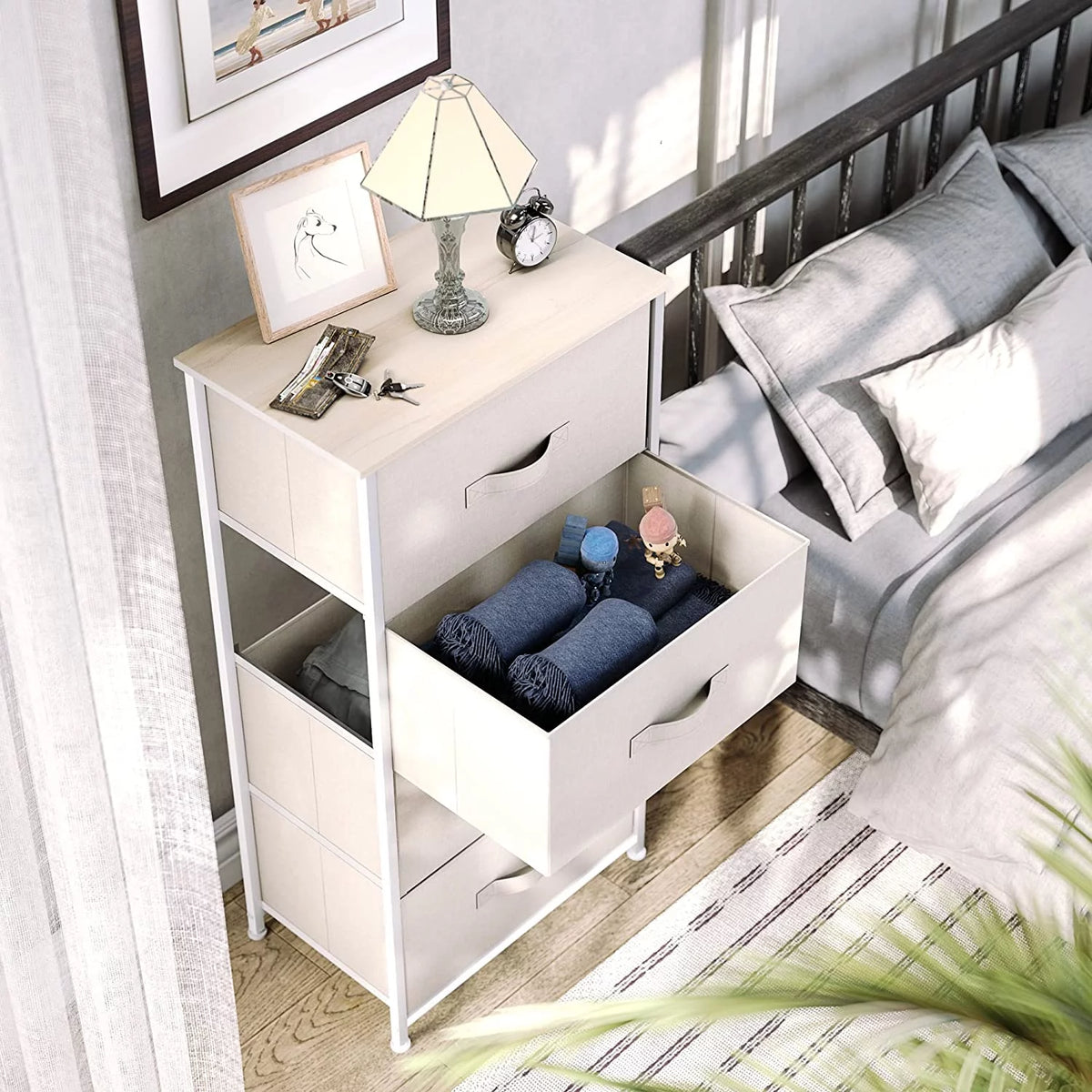 Fabric 4 Drawer Dresser E1959