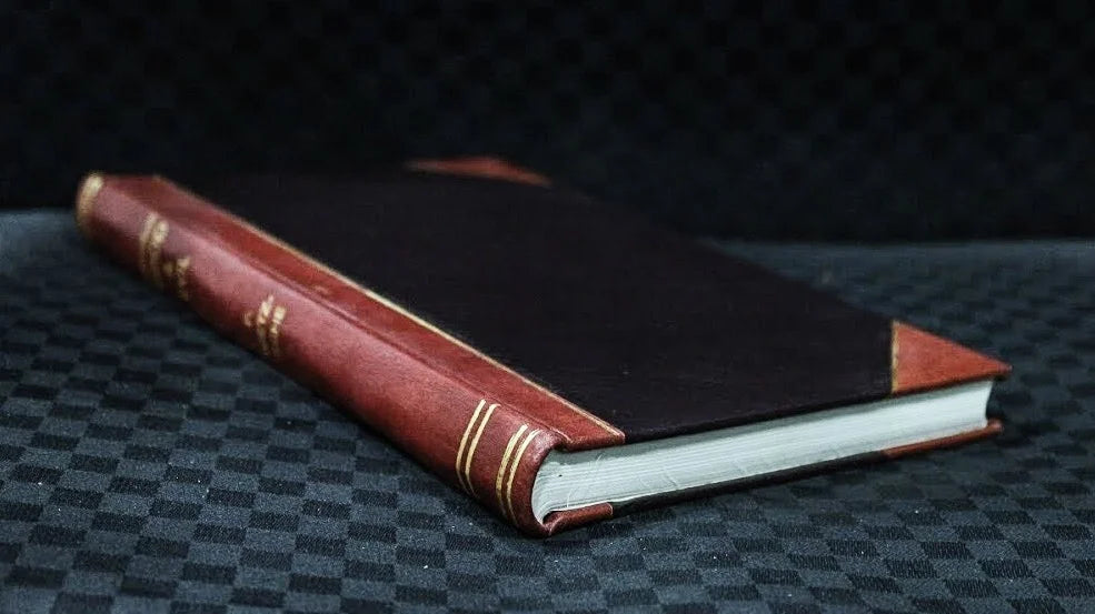 Leatherbound Book I7721