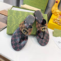 Slippers G556