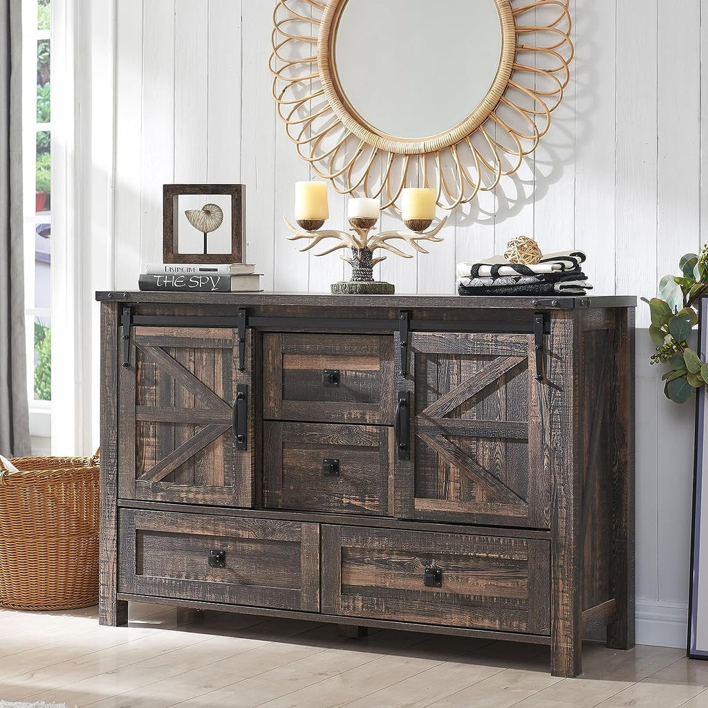 White 4 Drawer Dresser with Barn Door Q10450