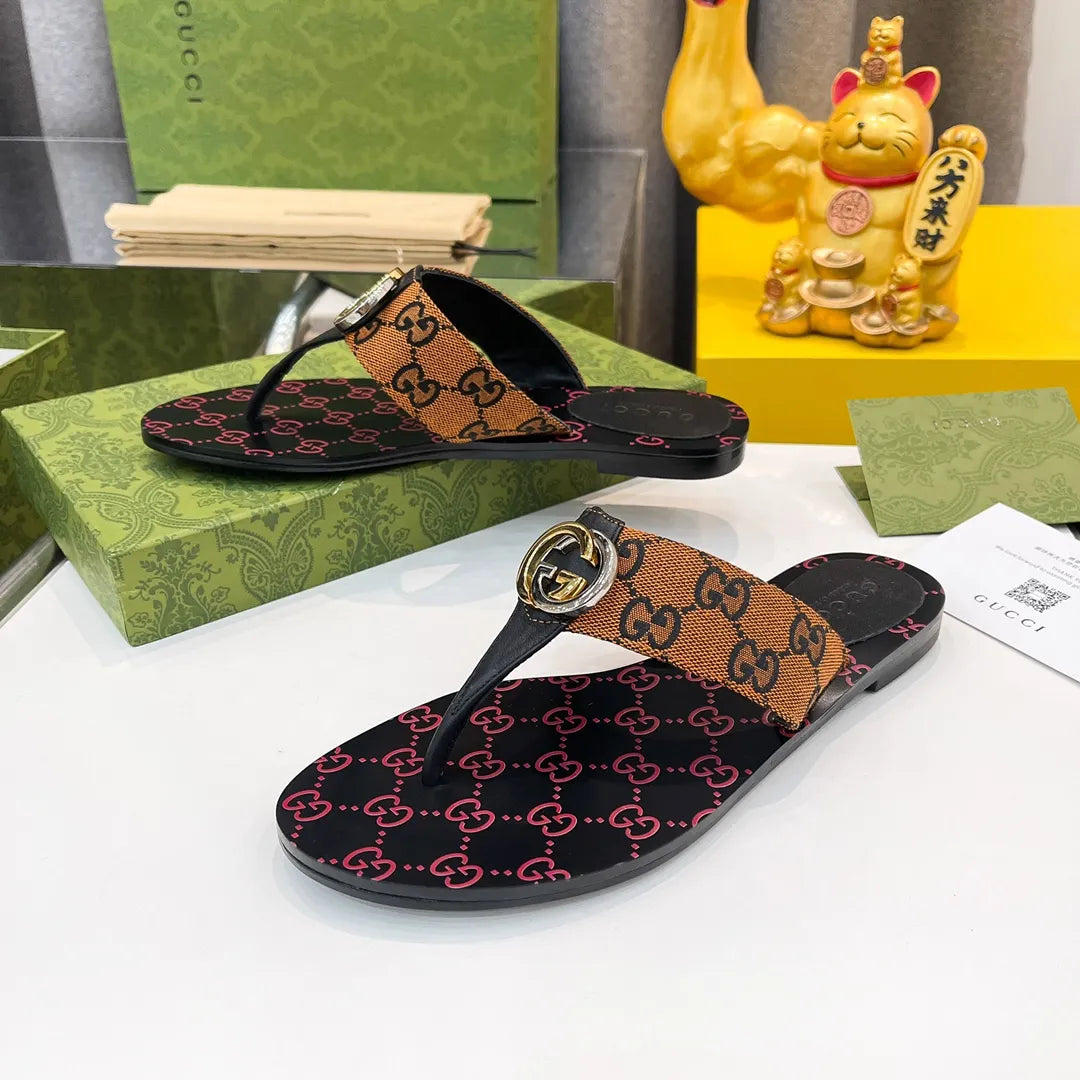 Slippers G556